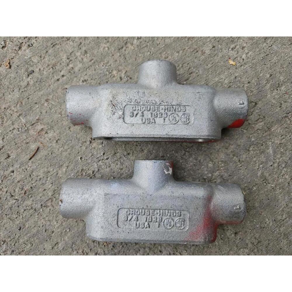 (Lot of 2) Crouse-Hinds TB28 Rigid Conduit Outlet Body 3/4" TB-28 (TB 28)